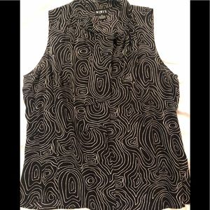 Ladies sleeveless button down top with tie size 12